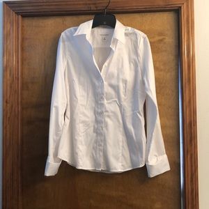 Banana Republic tailored button down dressy shirt